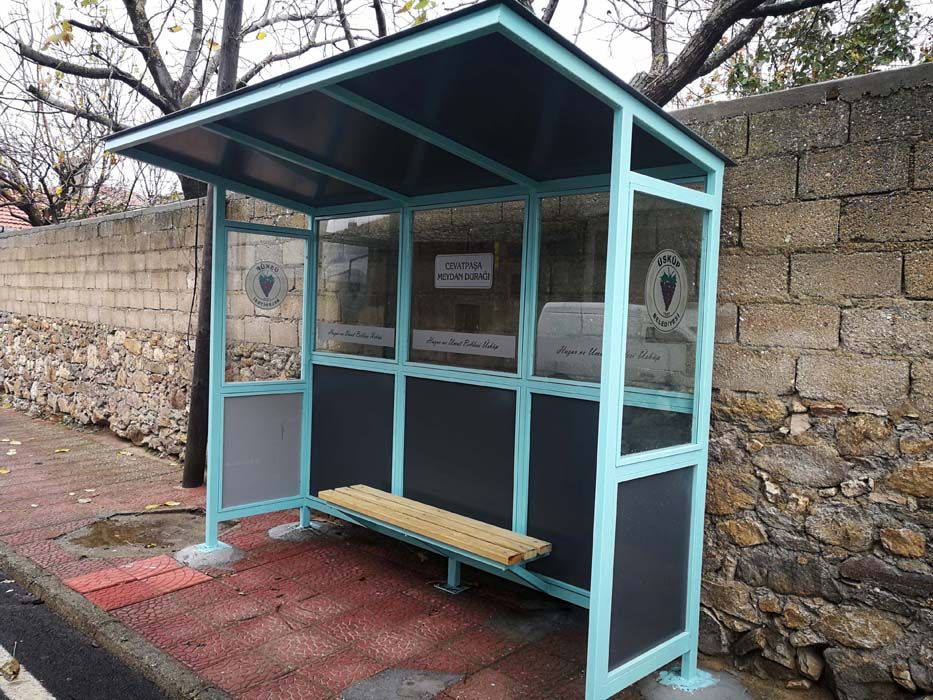 Otobüs Bekleme Durakları Yenilendi