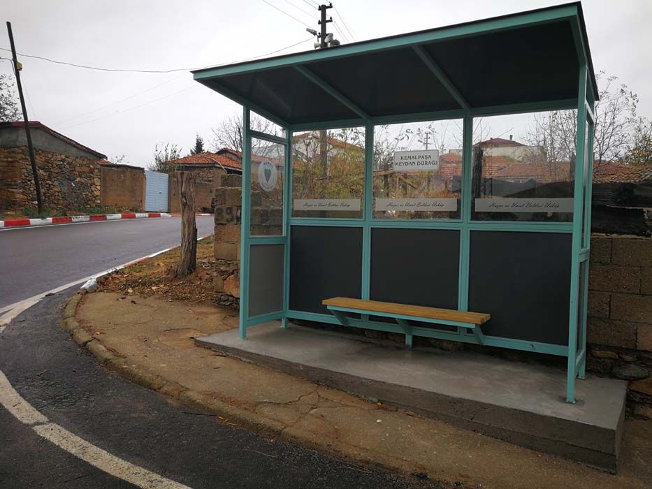 Otobüs Bekleme Durakları Yenilendi