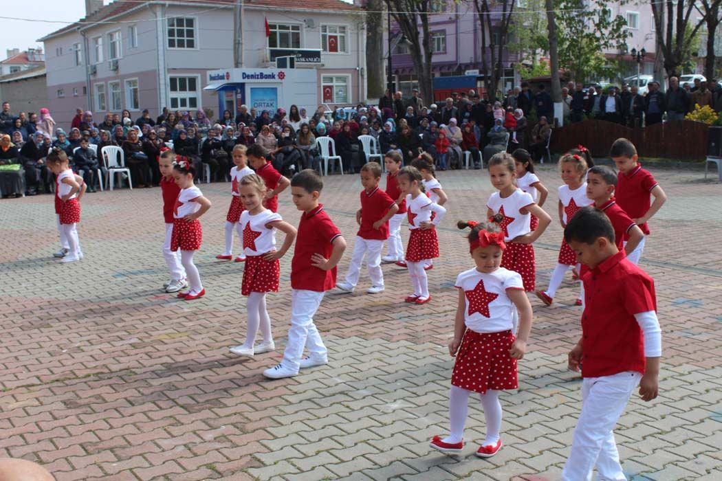 ULUSAL EGEMENLİK VE ÇOCUK BAYRAMI-2017 (KUTLAMALAR)