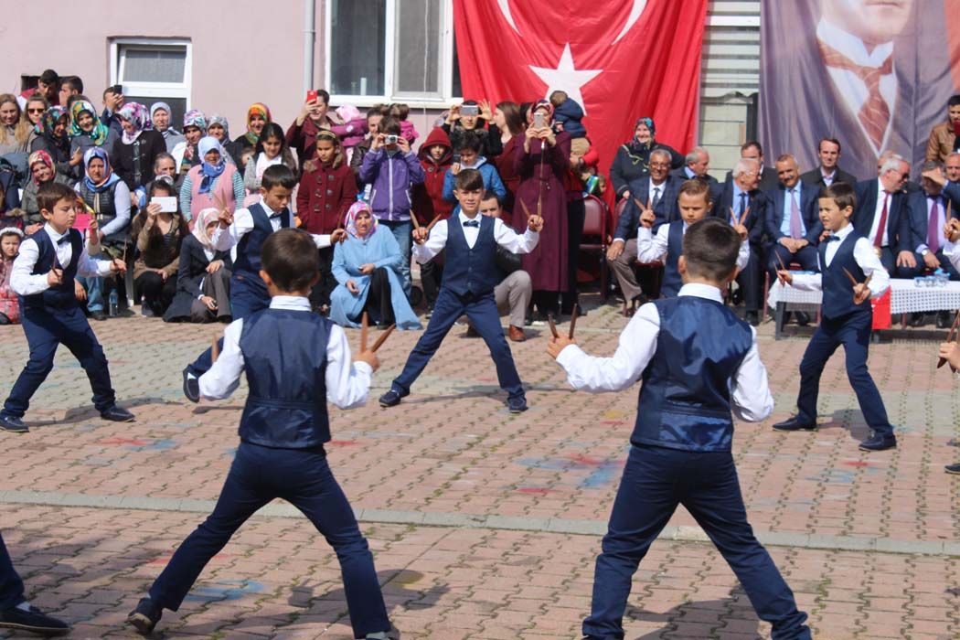 ULUSAL EGEMENLİK VE ÇOCUK BAYRAMI-2017 (KUTLAMALAR)