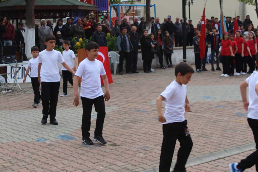 ULUSAL EGEMENLİK VE ÇOCUK BAYRAMI-2017 (KUTLAMALAR)