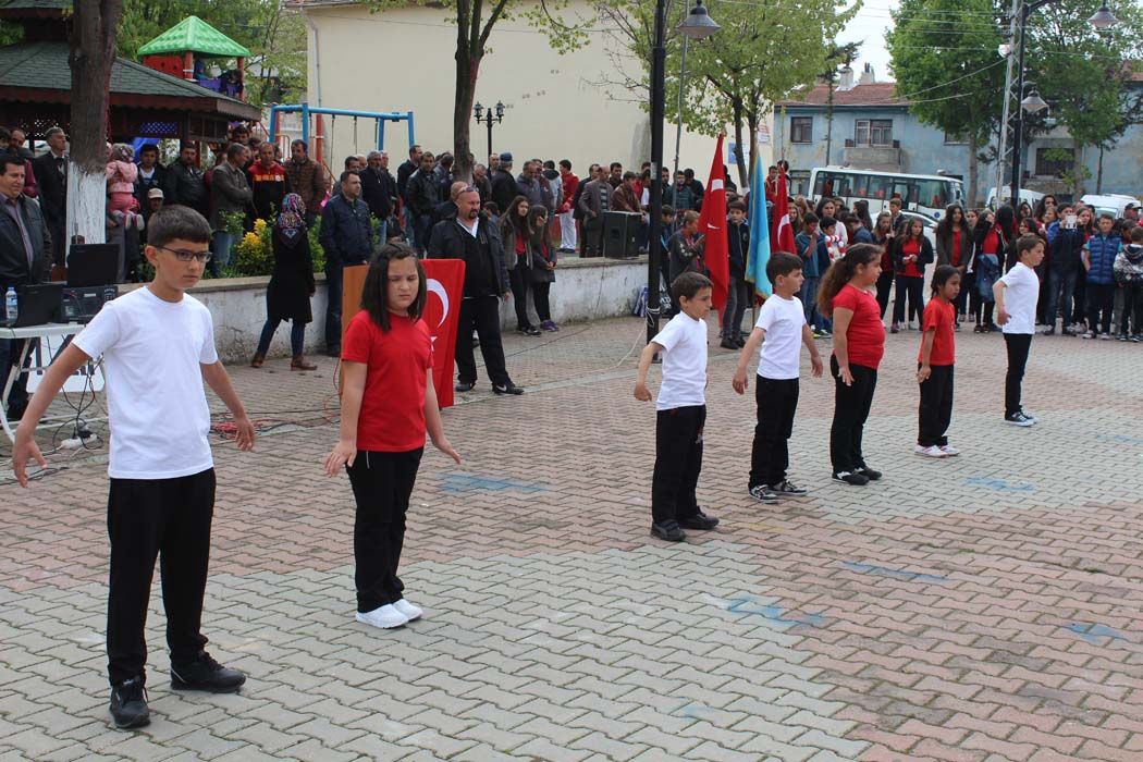 ULUSAL EGEMENLİK VE ÇOCUK BAYRAMI-2017 (KUTLAMALAR)