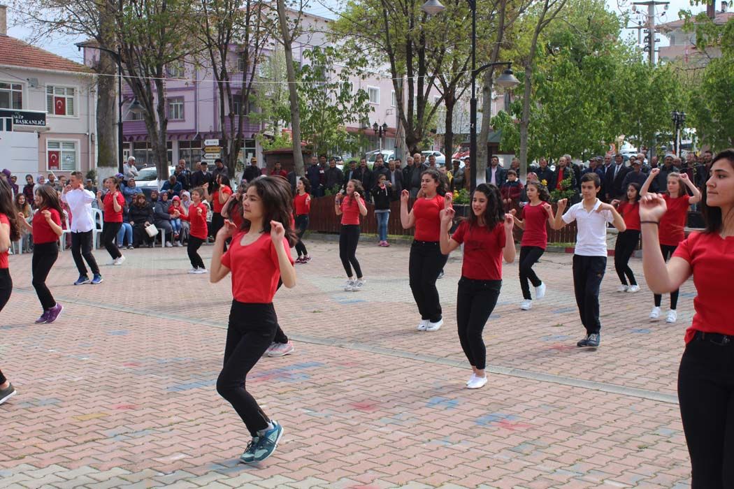 ULUSAL EGEMENLİK VE ÇOCUK BAYRAMI-2017 (KUTLAMALAR)