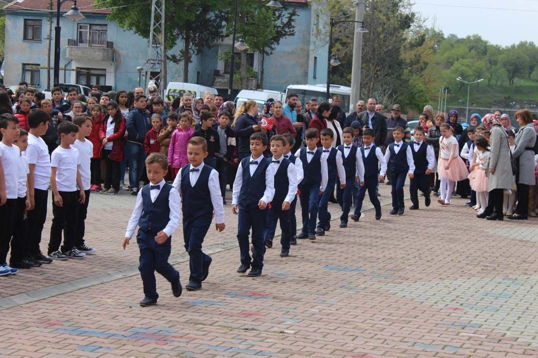 ULUSAL EGEMENLİK VE ÇOCUK BAYRAMI-2017 (KUTLAMALAR)