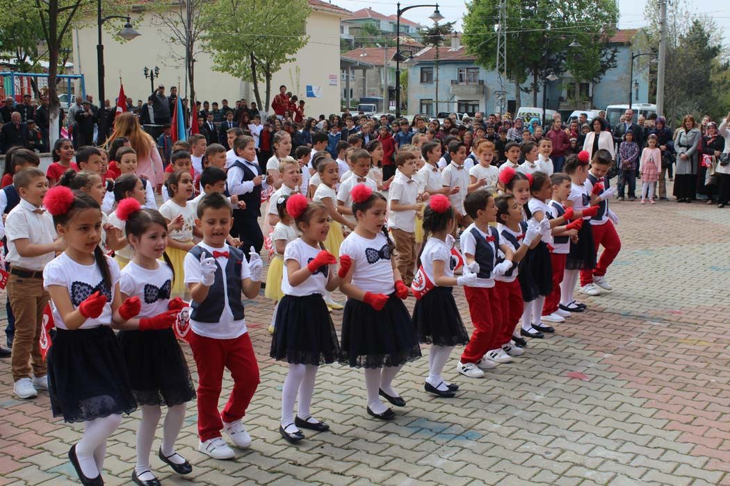 ULUSAL EGEMENLİK VE ÇOCUK BAYRAMI-2017 (KUTLAMALAR)