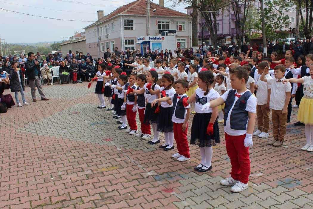 ULUSAL EGEMENLİK VE ÇOCUK BAYRAMI-2017 (KUTLAMALAR)