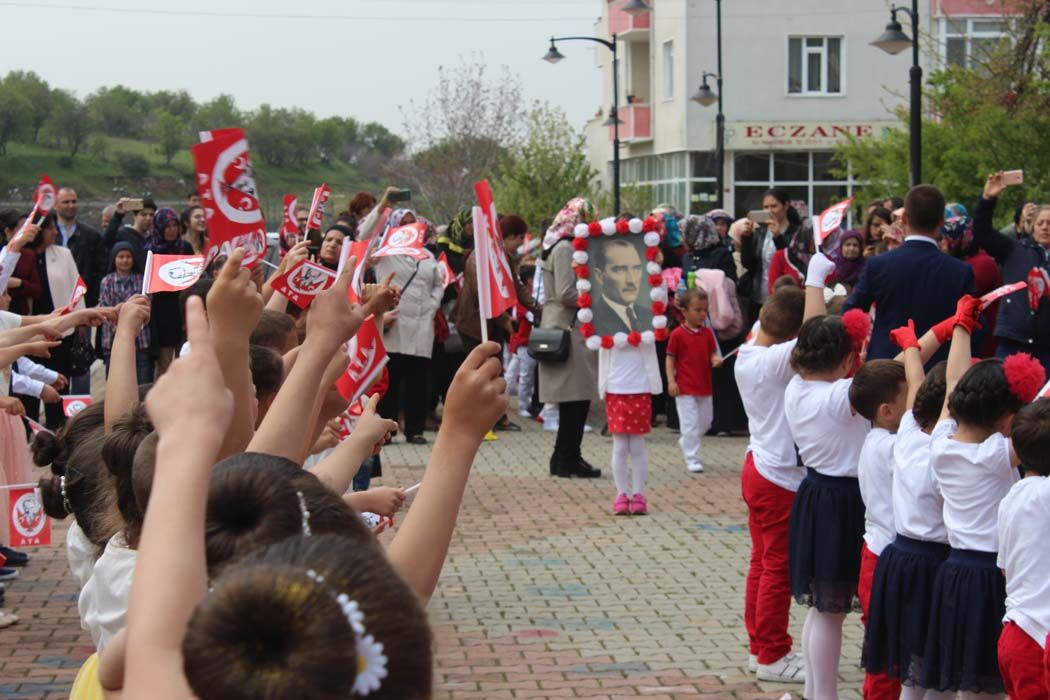 ULUSAL EGEMENLİK VE ÇOCUK BAYRAMI-2017 (KUTLAMALAR)
