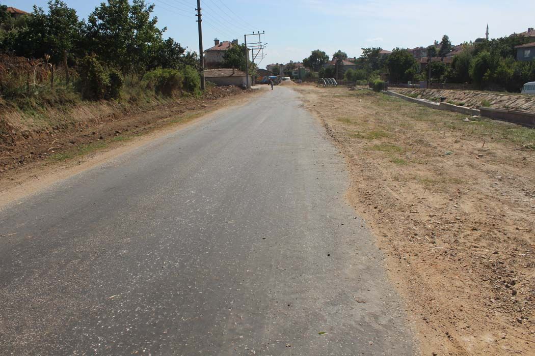 Belediye Caddesi Yol ve Kaldırım Düzenlemesi 