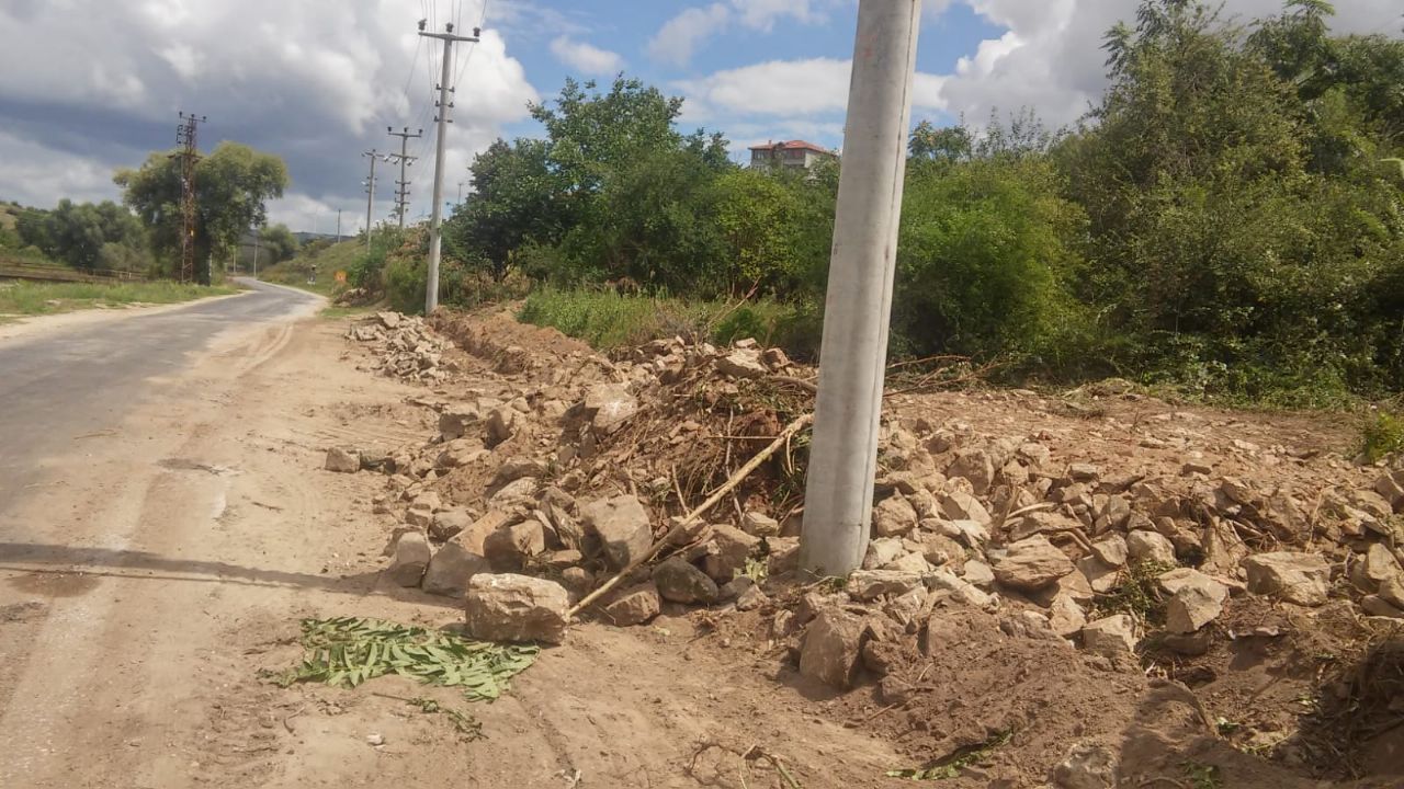Belediye Caddesi Yol ve Kaldırım Düzenlemesi 