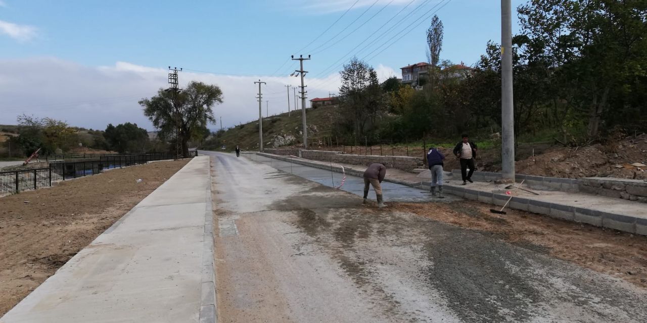 Belediye Caddesi Yol ve Kaldırım Düzenlemesi 