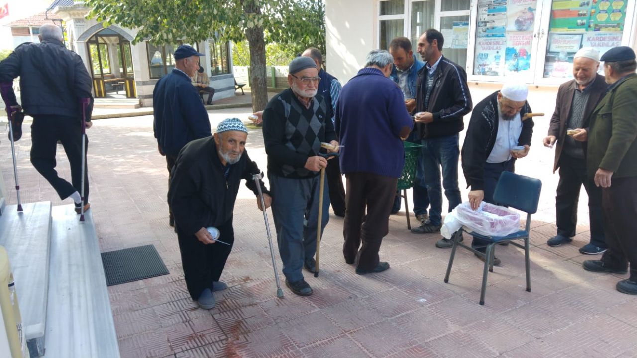 Aşure Dağıtımı (28.09.2018)