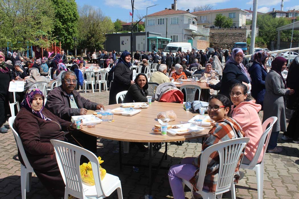 Yağmur ve Şükür Duası (2023)