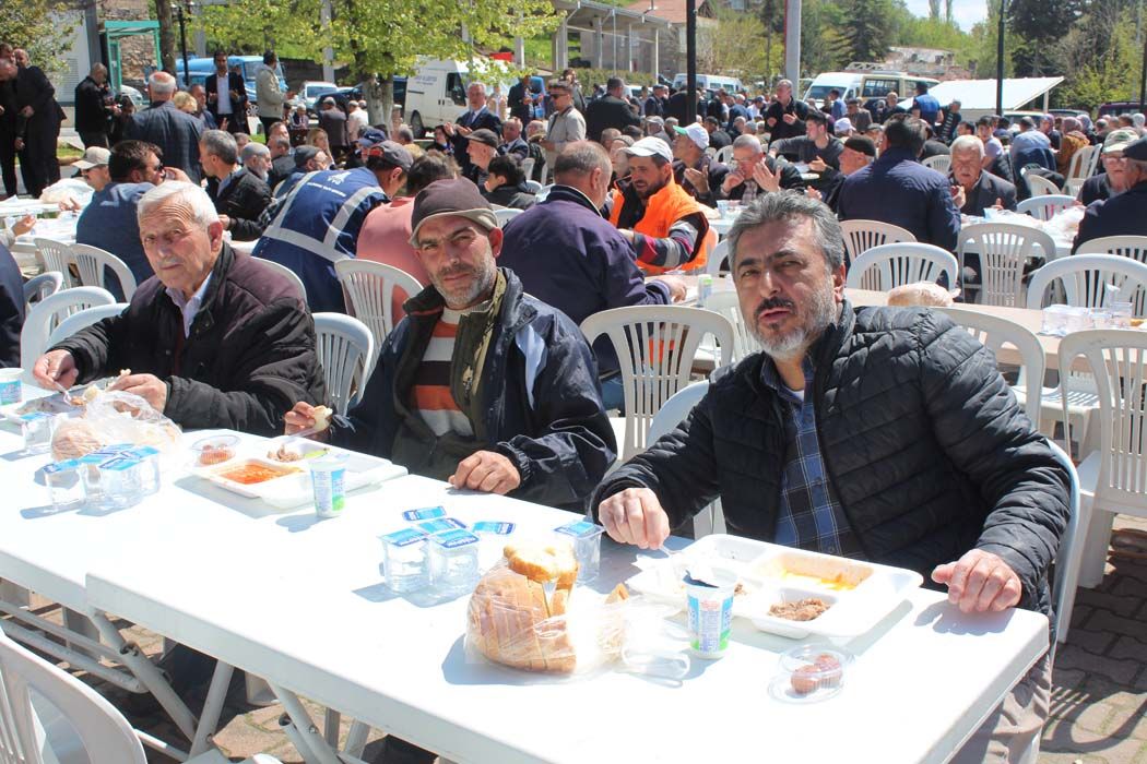 Yağmur ve Şükür Duası (2023)