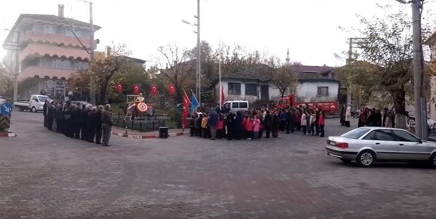 Üsküp’te 10 Kasım 2016 günü saat 9’u 5 geçe….