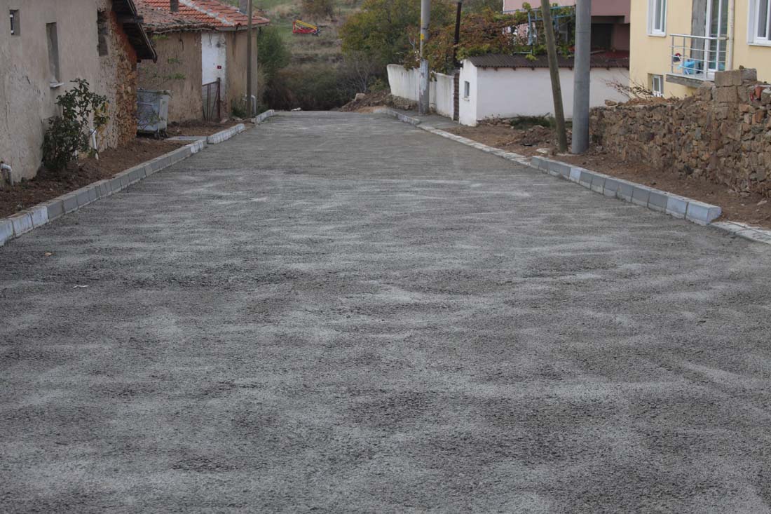 Mehmetçavuş  Mahallesi Kuru Çeşme Geçidi Sokak yolu betonlandı…